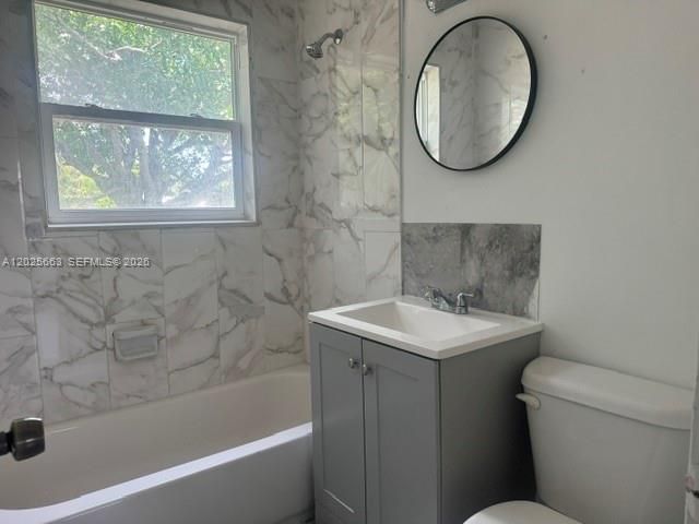 For Rent: $1,700 (2 beds, 1 baths, 9300 Square Feet)