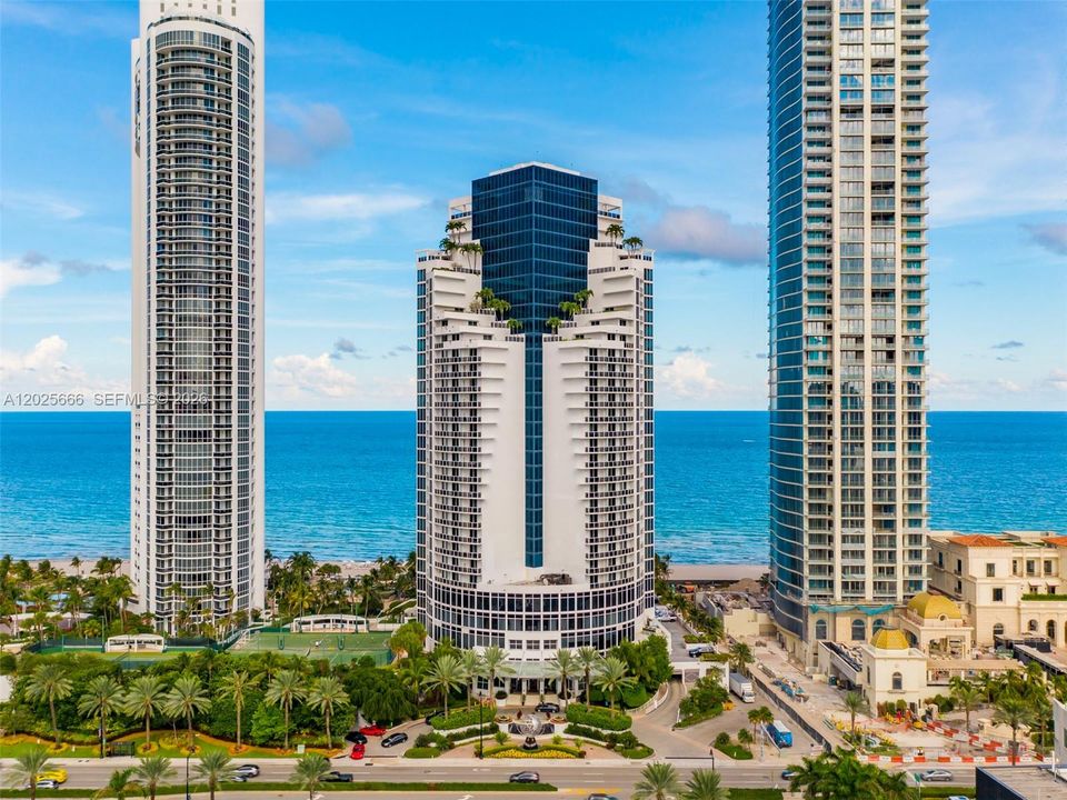 Trump international in the middle