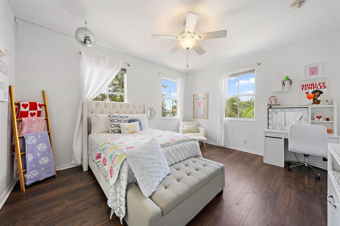 Guest Bedroom 4