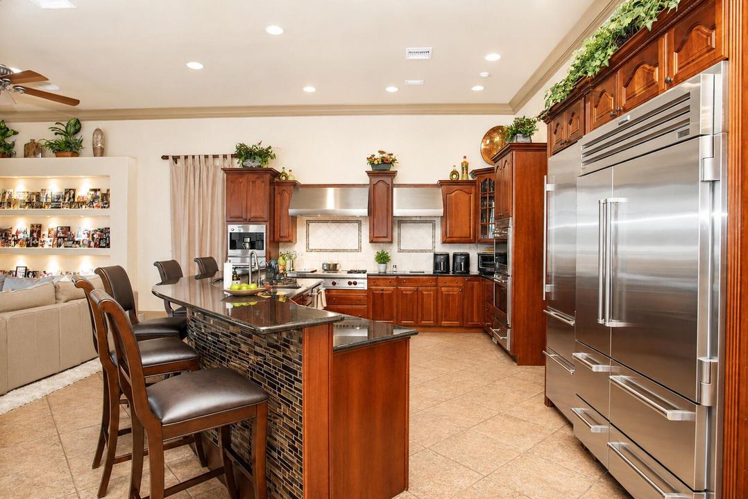 Kitchen 5