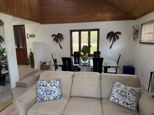 Dining, Living