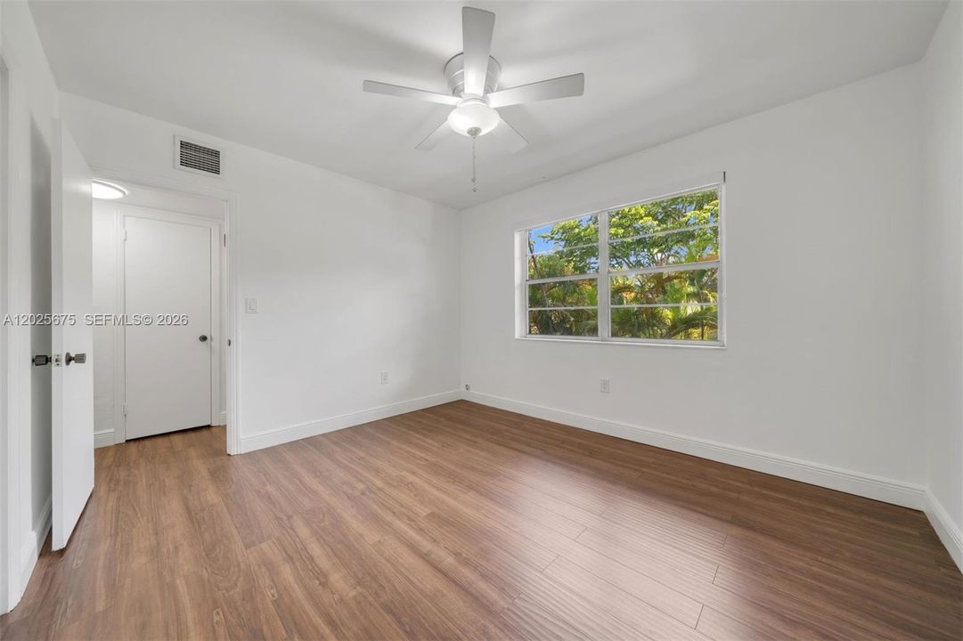 Spacious bedroom