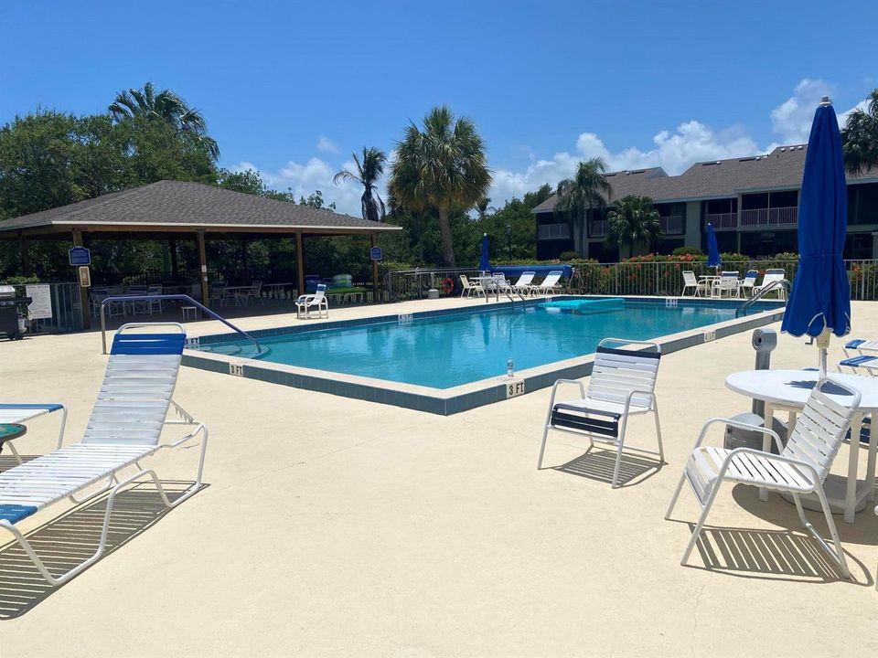 Sands Pool