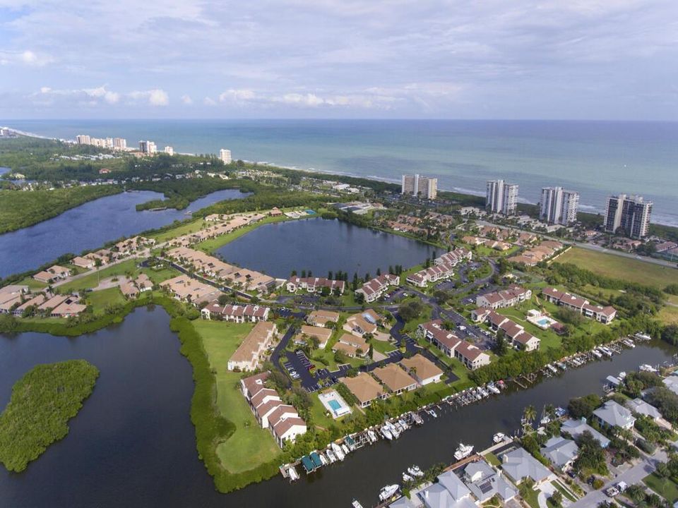 3206 S Lakeview Cr Airial view