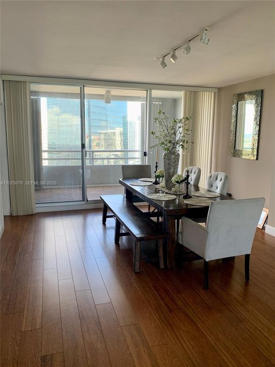 For Sale: $765,000 (2 beds, 2 baths, 1640 Square Feet)
