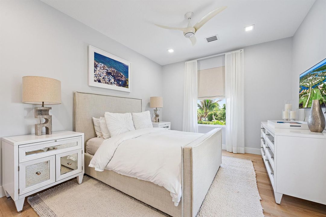 17296 SE Conch Bar Ave-34