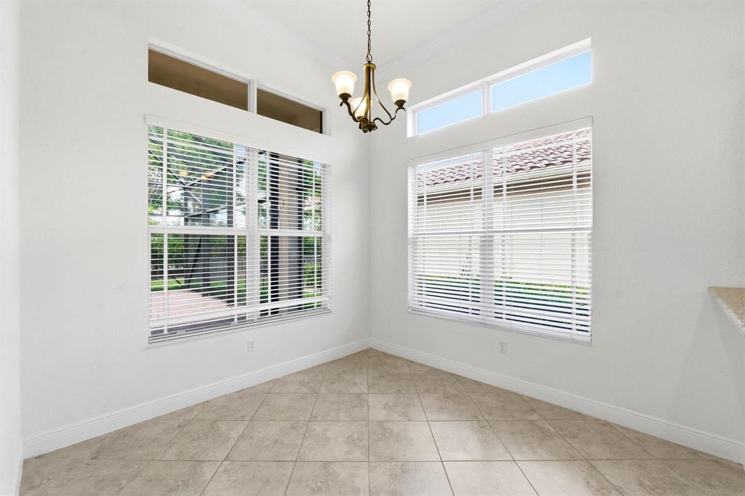 9871 Lakeview Ln_012