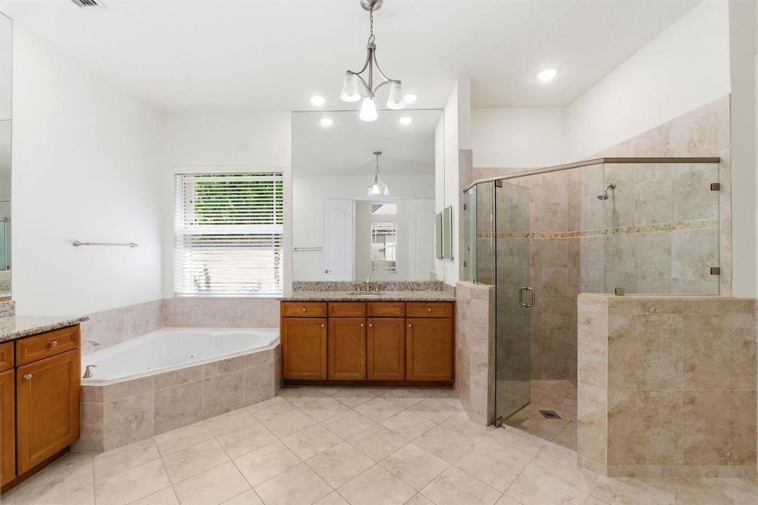 9871 Lakeview Ln_043