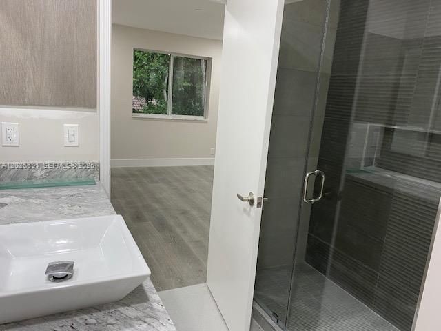 В аренду: $4,200 (4 спален, 2 ванн, 1851 Квадратных фут)