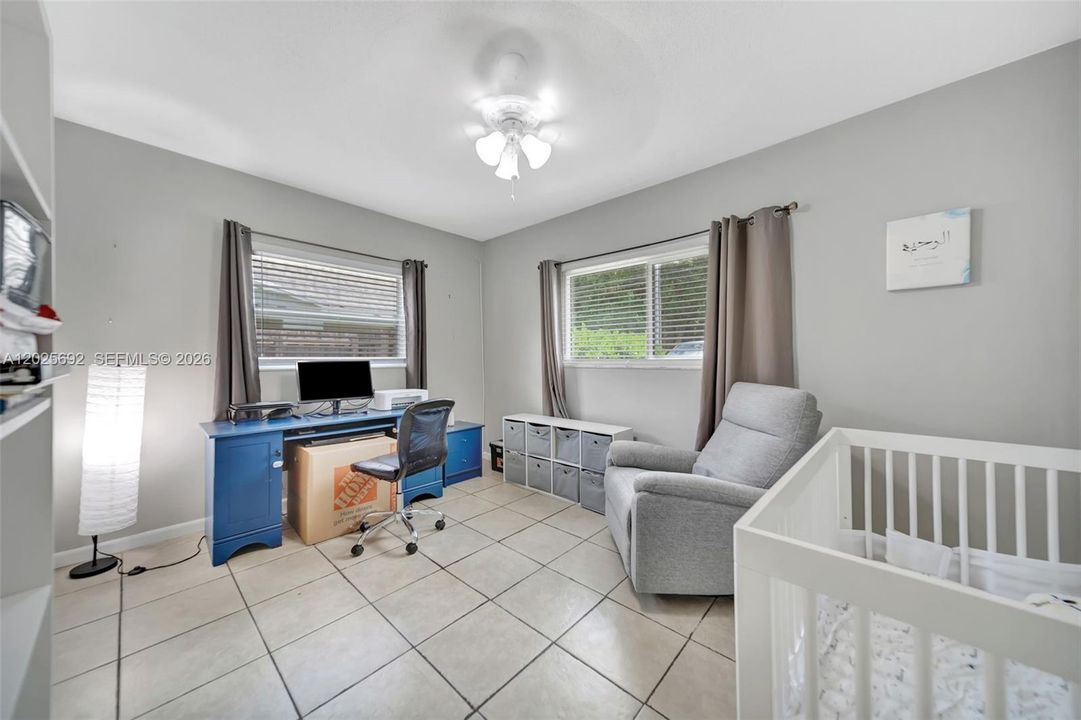 For Sale: $425,000 (2 beds, 2 baths, 1506 Square Feet)