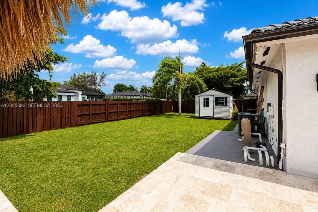 En Venta: $889,000 (4 camas, 3 baños, 1872 Pies cuadrados)