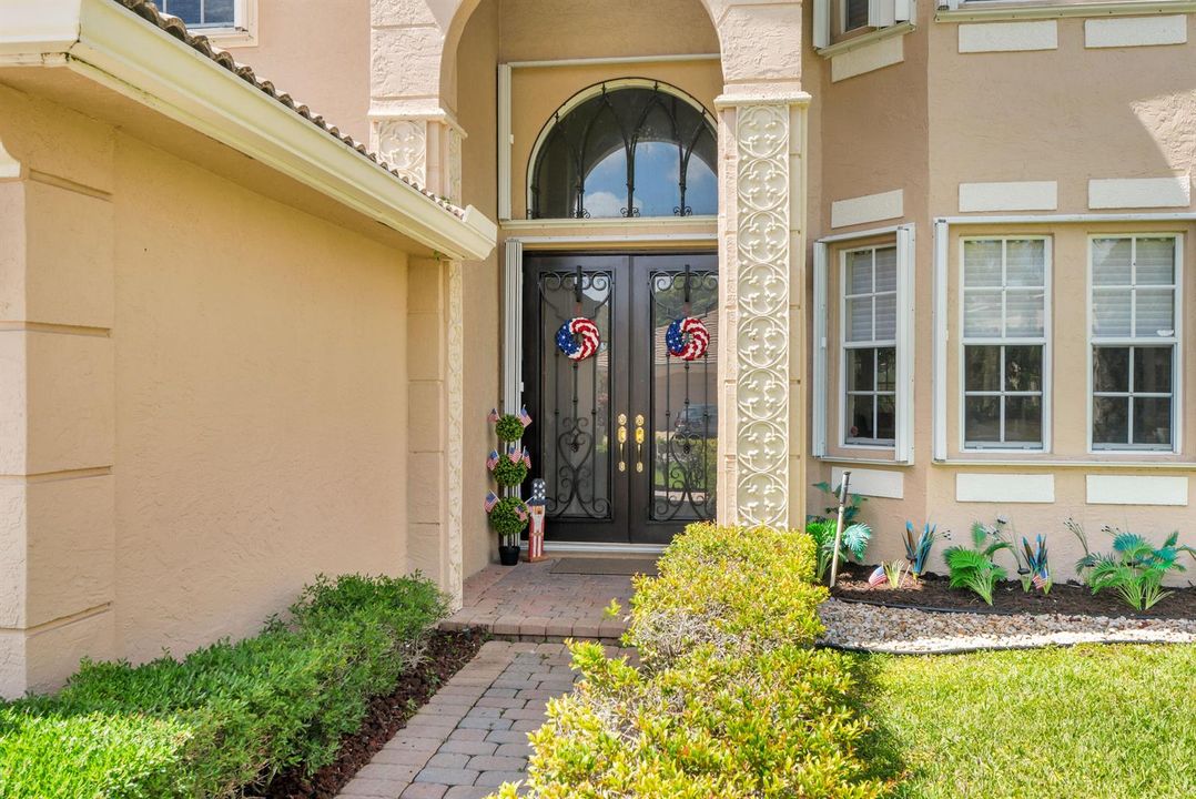 7540 Greenville Cir-15