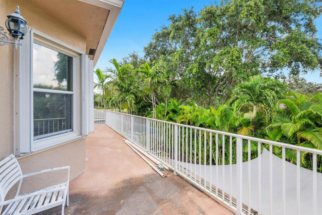 7540 Greenville Cir-8