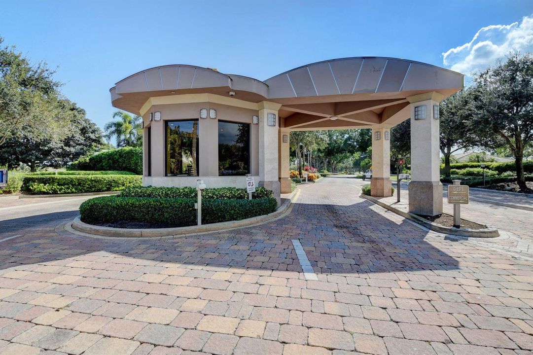 64-web-or-mls-Seagate Country Club (17)