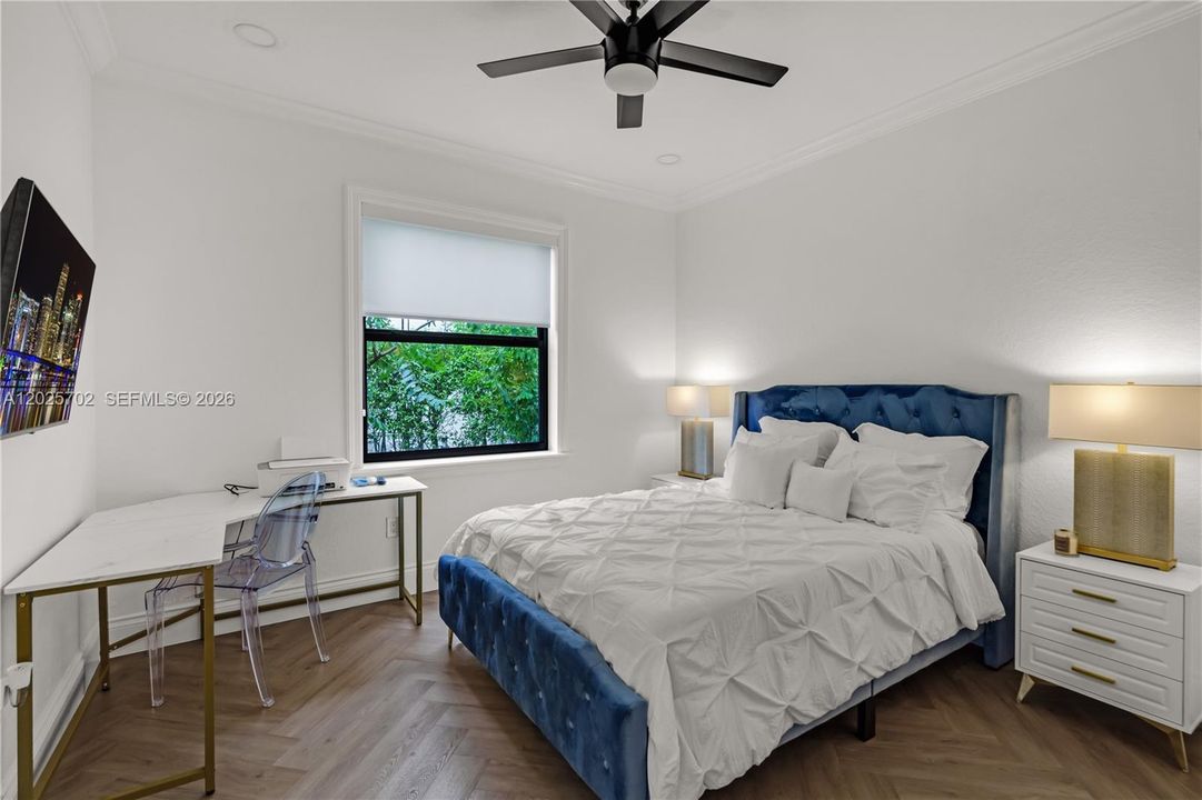 For Sale: $1,225,000 (5 beds, 3 baths, 2844 Square Feet)