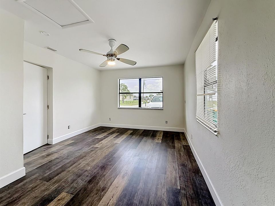 3234 Daytona Drive-30
