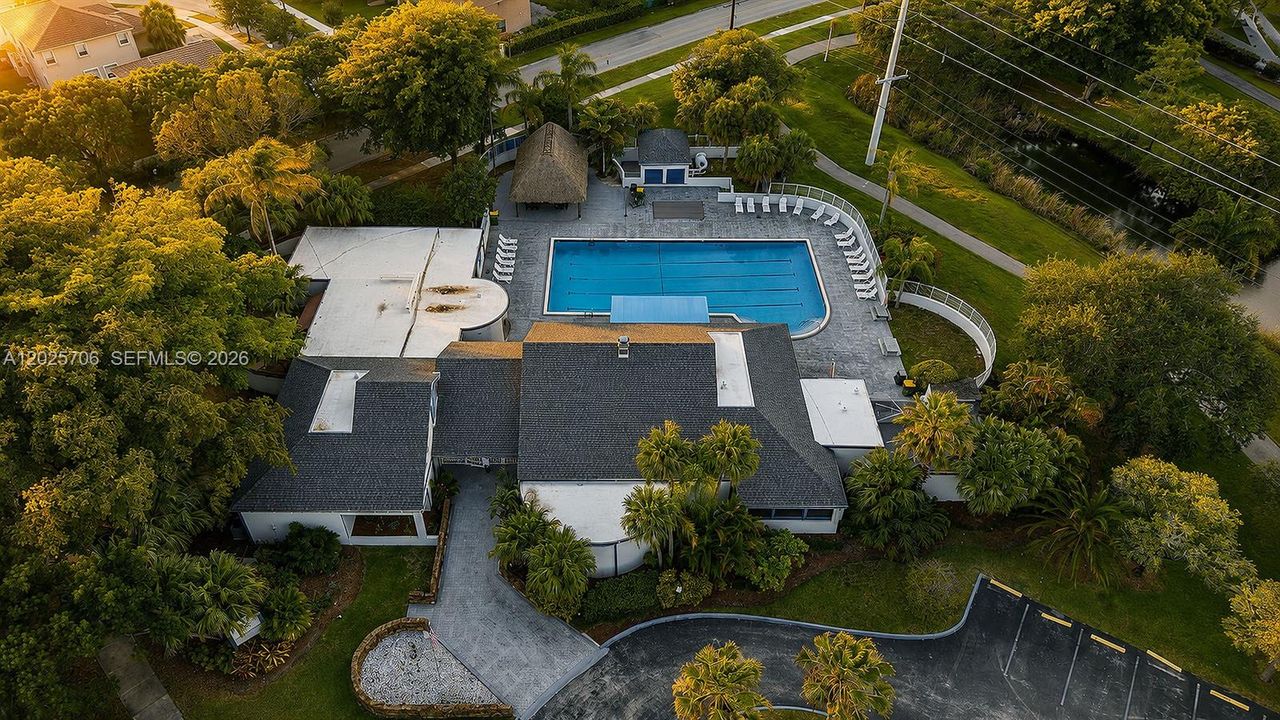 En Venta: $309,000 (2 camas, 2 baños, 1174 Pies cuadrados)