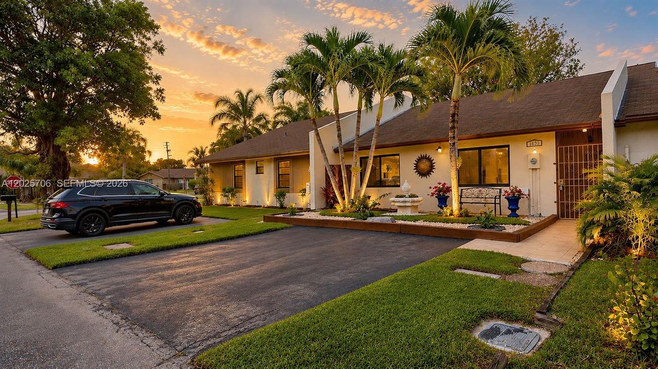 En Venta: $309,000 (2 camas, 2 baños, 1174 Pies cuadrados)