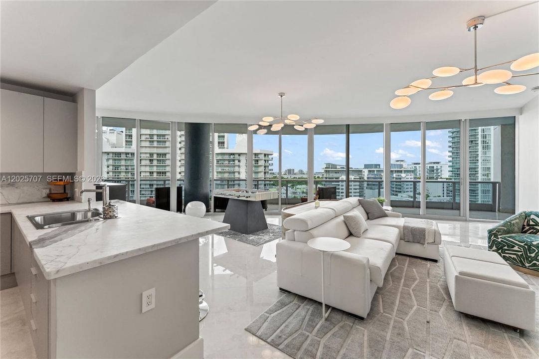 Active With Contract: $18,000 (2 beds, 3 baths, 2059 Square Feet)
