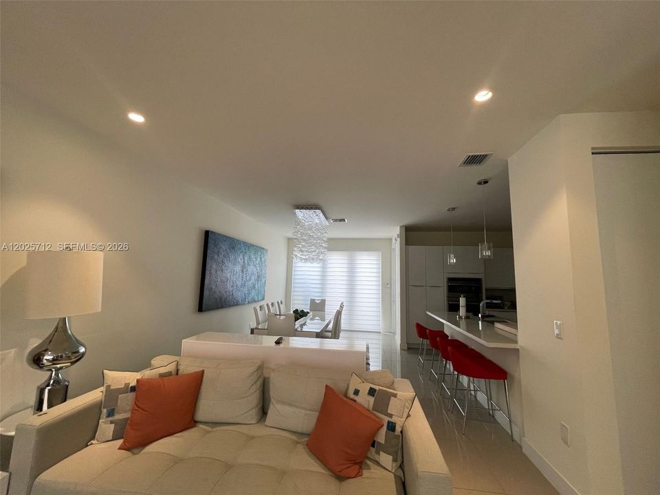 For Sale: $670,000 (3 beds, 2 baths, 1720 Square Feet)