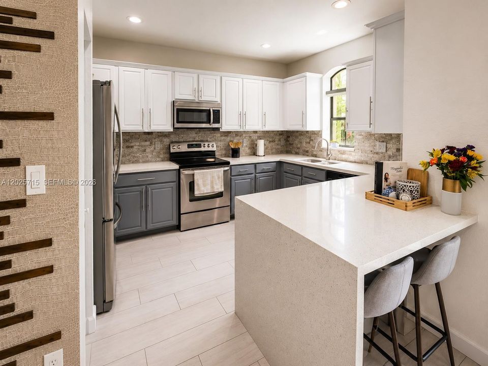 En Venta: $645,000 (3 camas, 2 baños, 1838 Pies cuadrados)