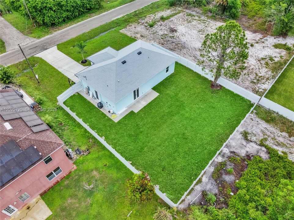 Недавно продано: $299,900 (3 спален, 2 ванн, 0 Квадратных фут)