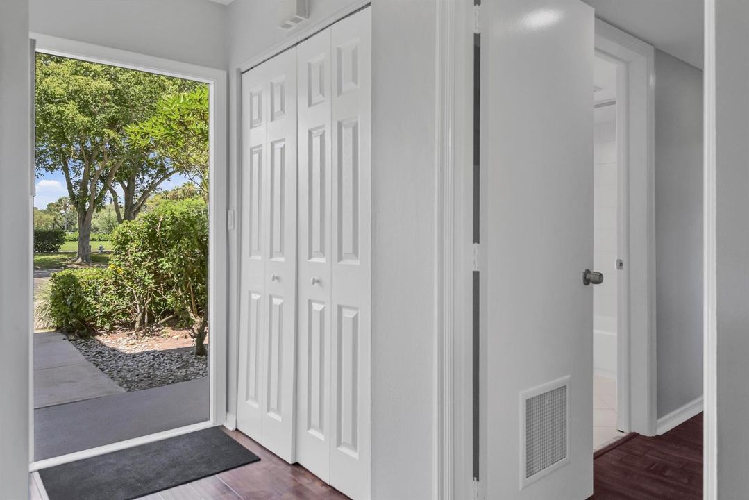 401 Greensward Ln 102 Delray -3