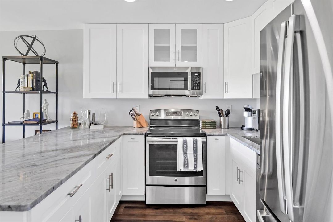 401 Greensward Ln 102 Delray -7