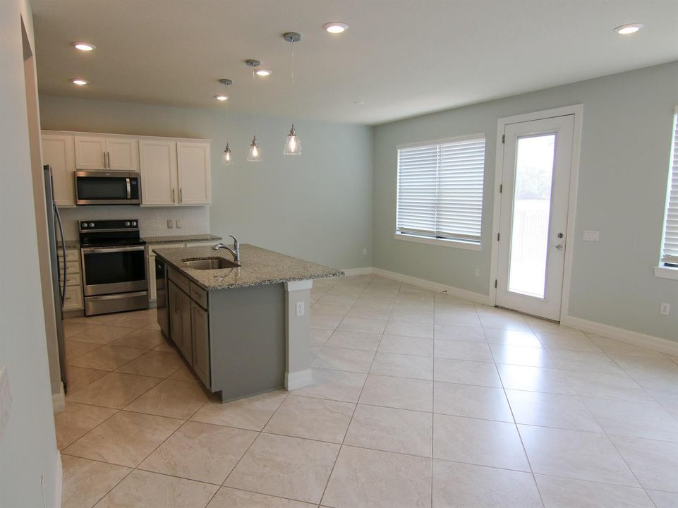 8333 Rearing Kitchen Island