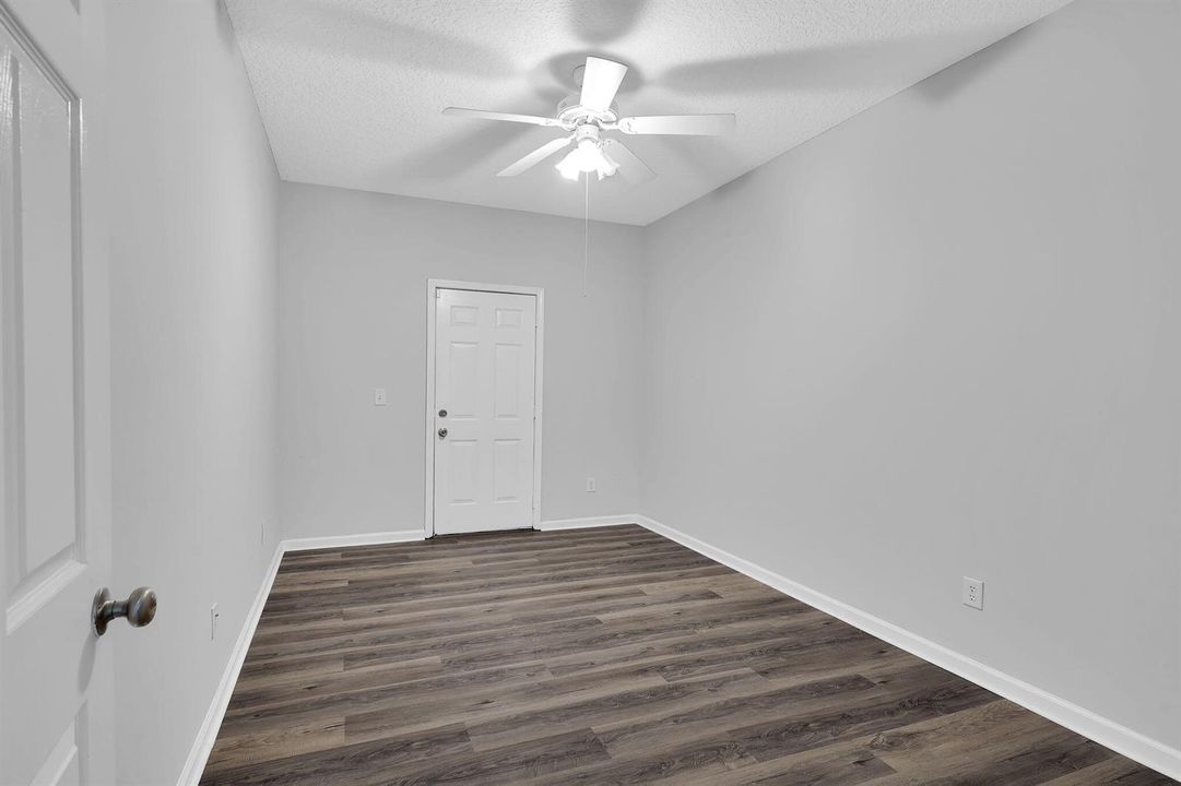 8305 homeport 4