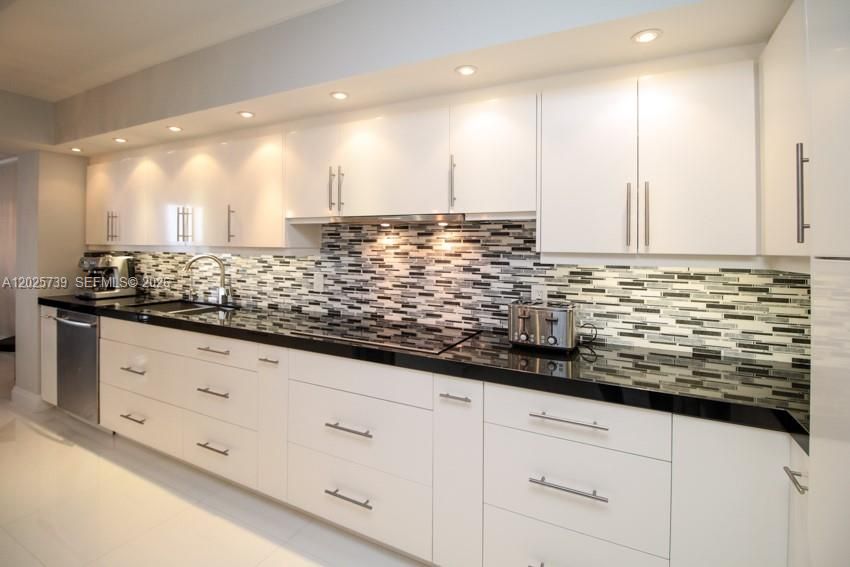 En Renta: $7,900 (2 camas, 2 baños, 1688 Pies cuadrados)