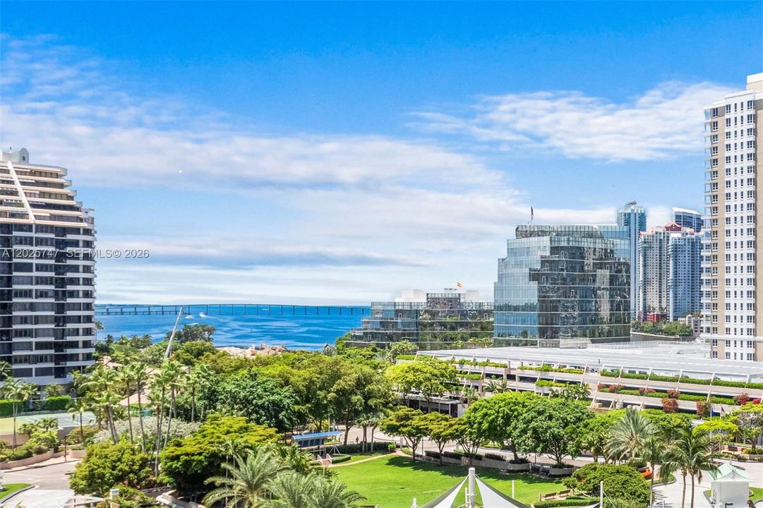 For Sale: $620,000 (1 beds, 1 baths, 780 Square Feet)