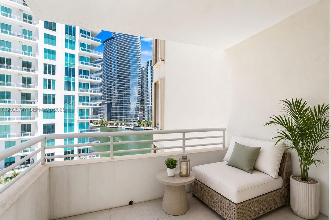 For Sale: $620,000 (1 beds, 1 baths, 780 Square Feet)