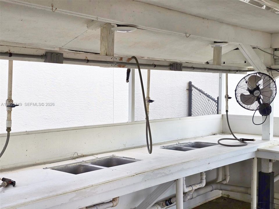 Fish Cleaning Station