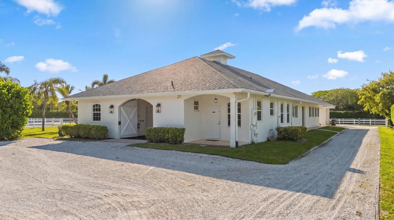 23-14466 Laurel Trail