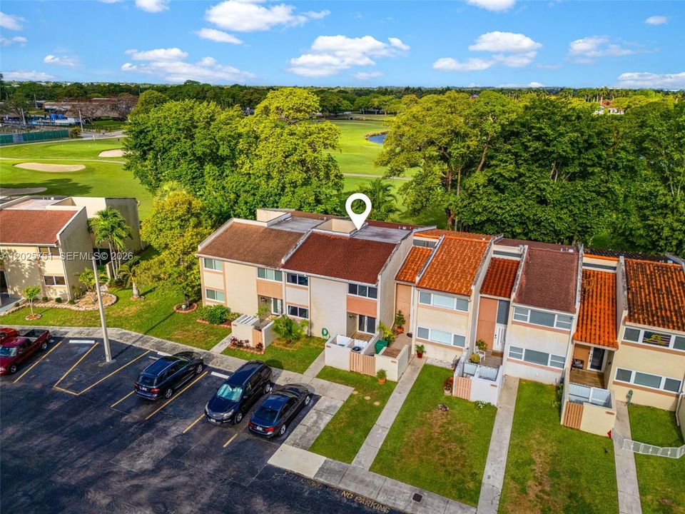 For Sale: $550,000 (4 beds, 2 baths, 1934 Square Feet)