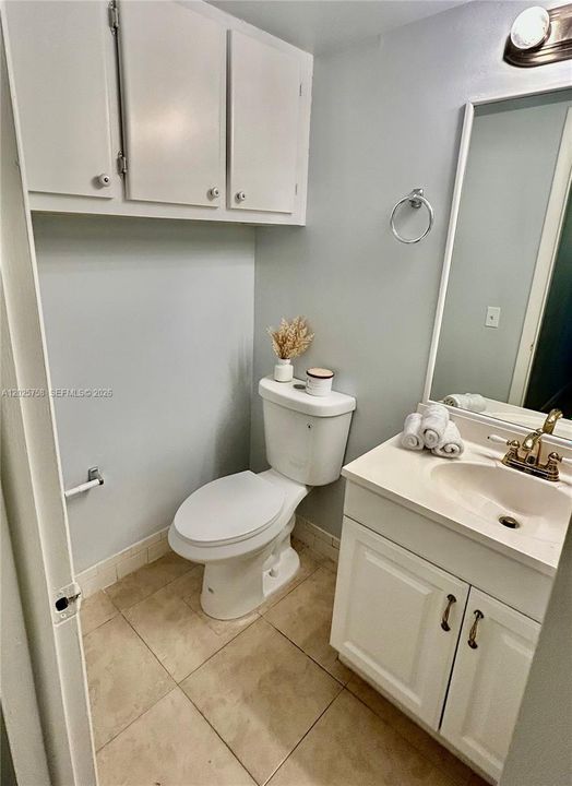 For Sale: $97,900 (1 beds, 1 baths, 624 Square Feet)