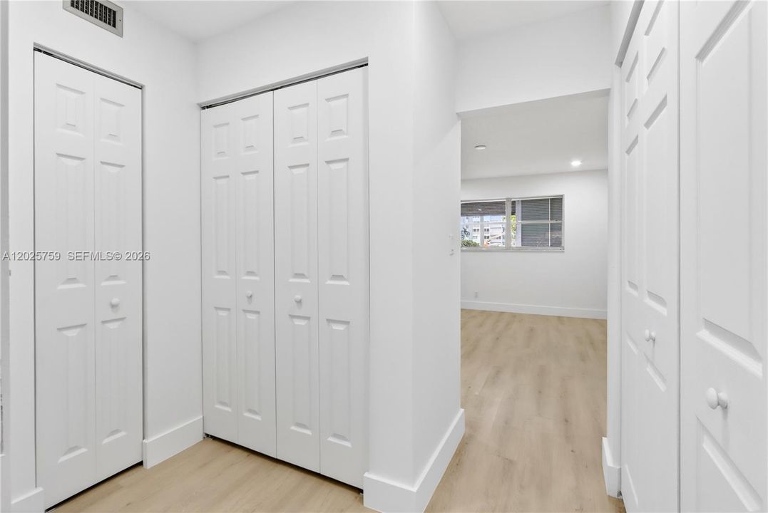 В аренду: $1,599 (1 спален, 1 ванн, 770 Квадратных фут)