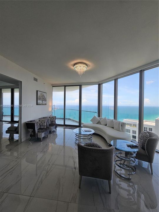For Sale: $3,350,000 (2 beds, 2 baths, 1661 Square Feet)