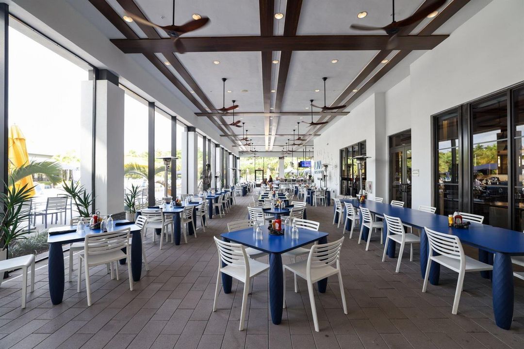 Luna Bistro