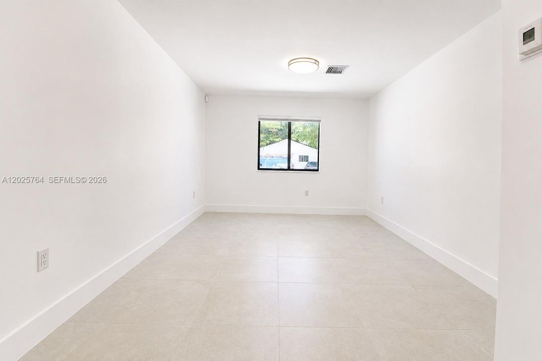 En Renta: $3,200 (3 camas, 2 baños, 1000 Pies cuadrados)