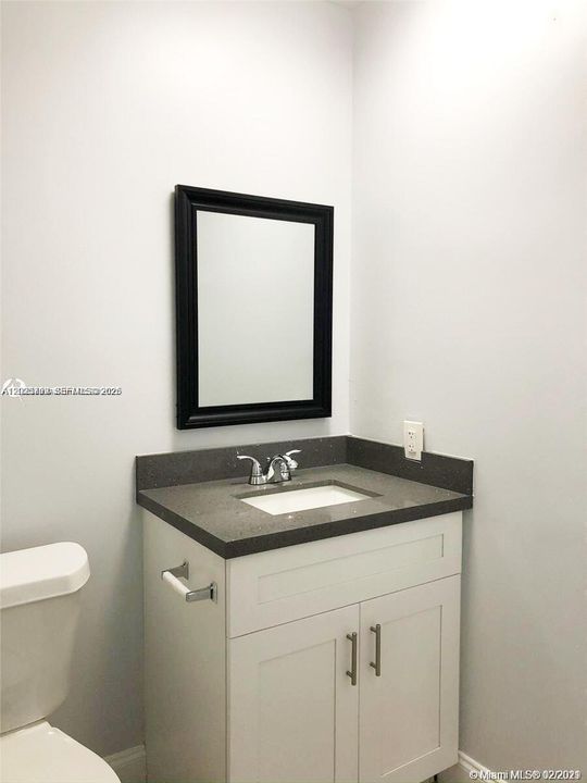 For Rent: $2,400 (3 beds, 3 baths, 0 Square Feet)