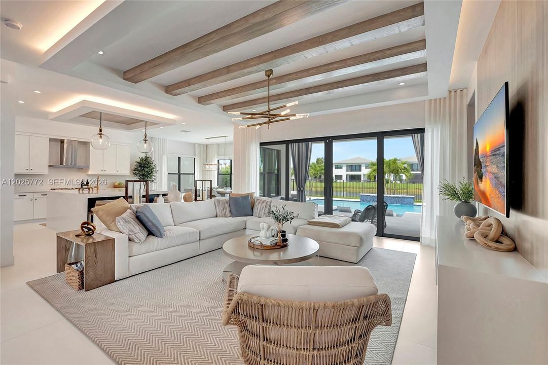 For Rent: $18,000 (5 beds, 5 baths, 4084 Square Feet)