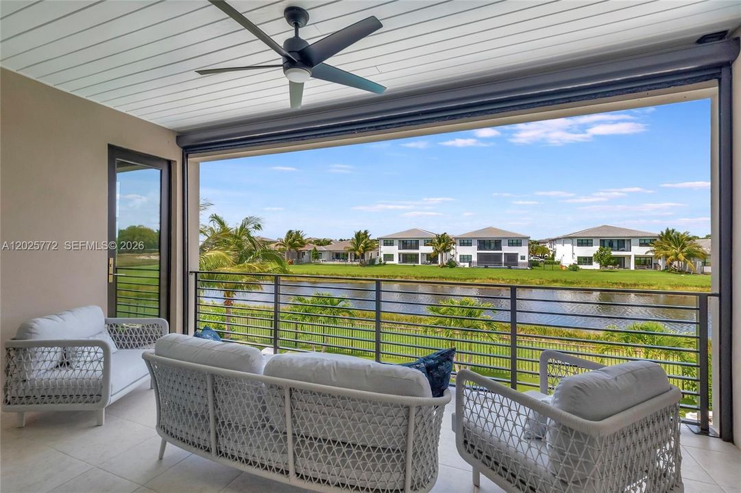 For Rent: $18,000 (5 beds, 5 baths, 4084 Square Feet)