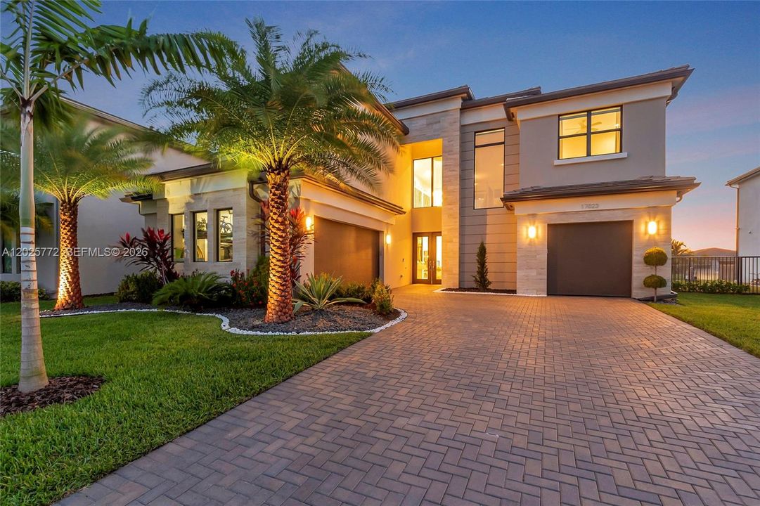 For Rent: $18,000 (5 beds, 5 baths, 4084 Square Feet)