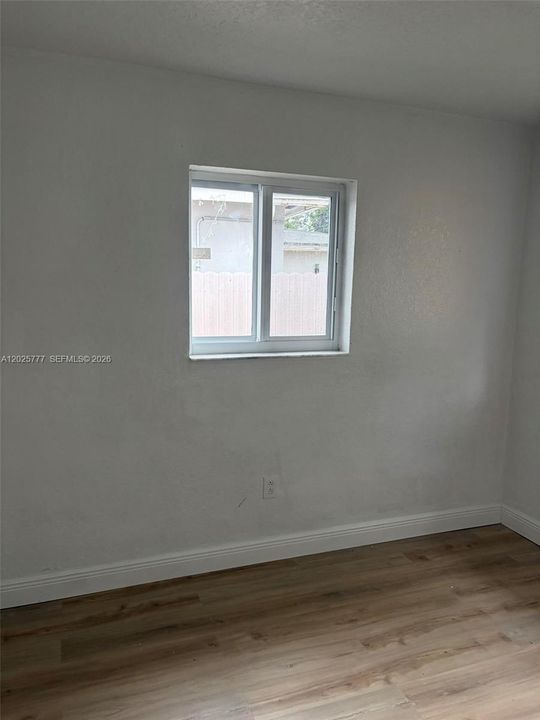 For Sale: $549,000 (3 beds, 2 baths, 1262 Square Feet)