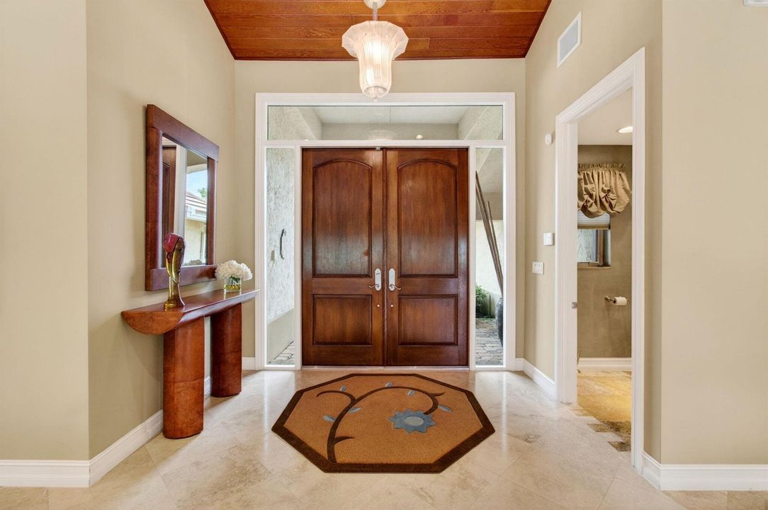 FOYER