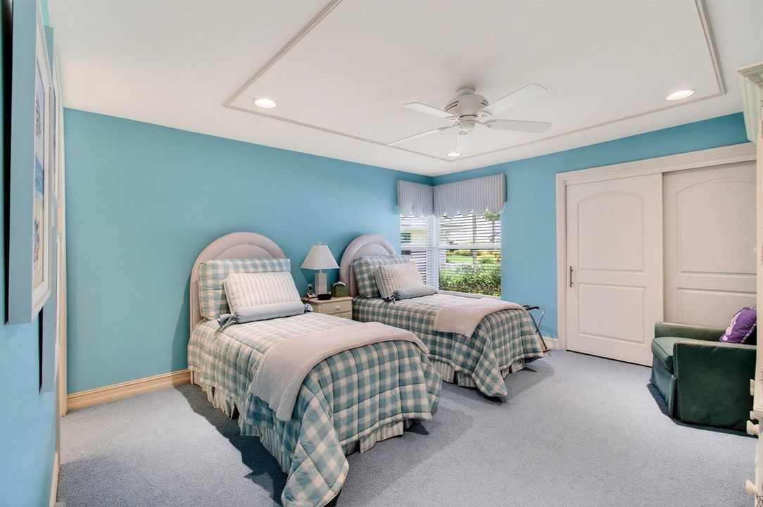 Guest Bedroom2