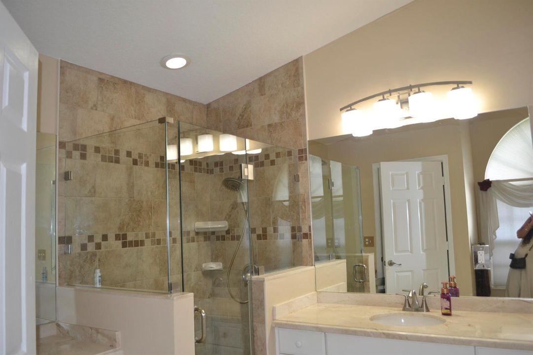 Master Shower & Dbl sinks