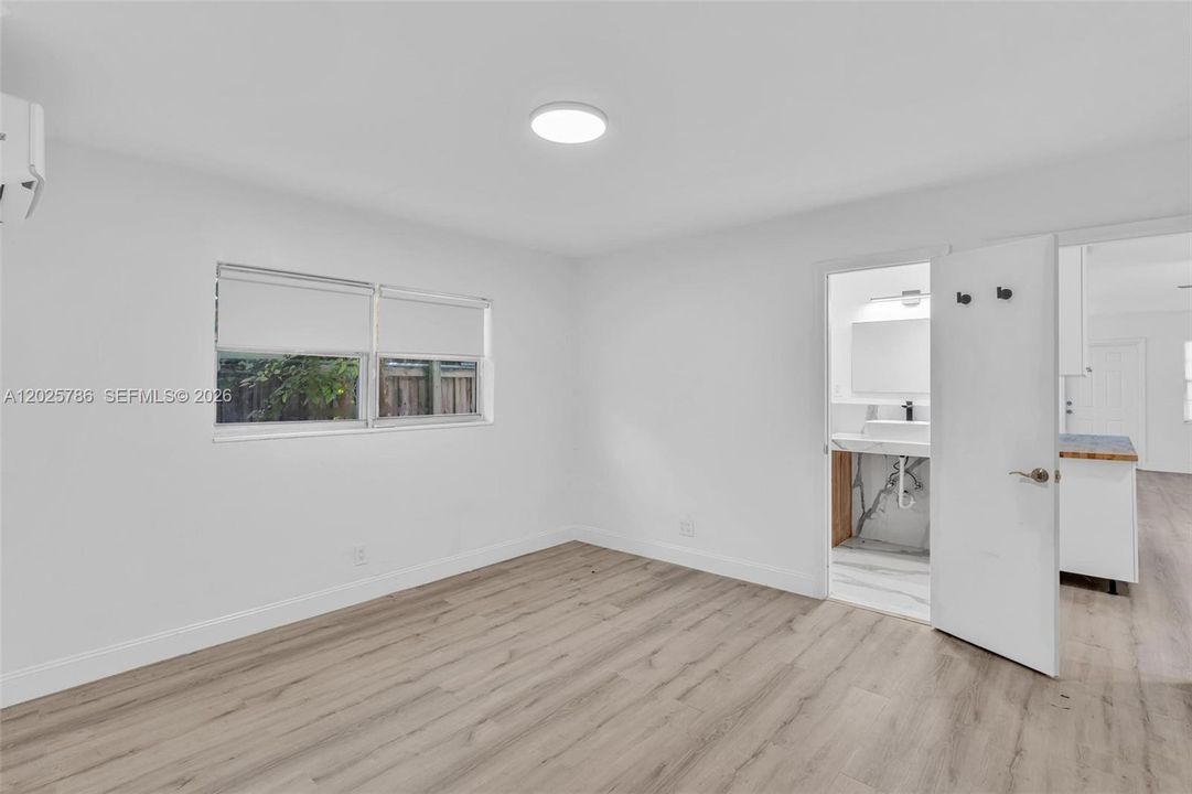 En Renta: $2,600 (3 camas, 1 baños, 2504 Pies cuadrados)